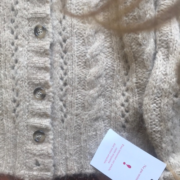 **SOLD**Rouje Lino Cardigan in Nude/Oatmeal - Picture 3 of 3